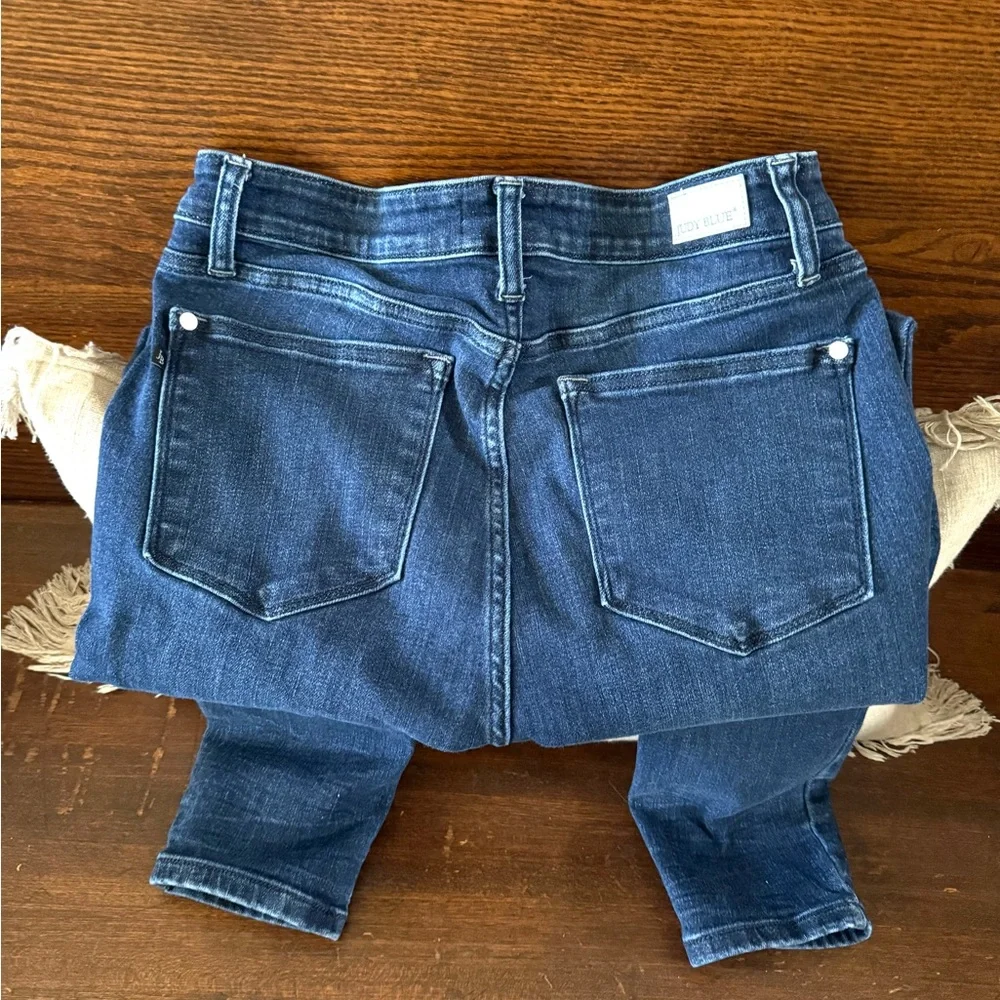 Judy Blue Dark Wash Skinny Jeans - Picture 3 of 5